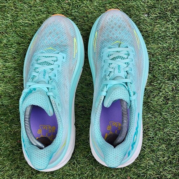 HOKA CLIFTON 9 - Womens Athletic Shoes - SIZE 9B - Picture 7 of 9